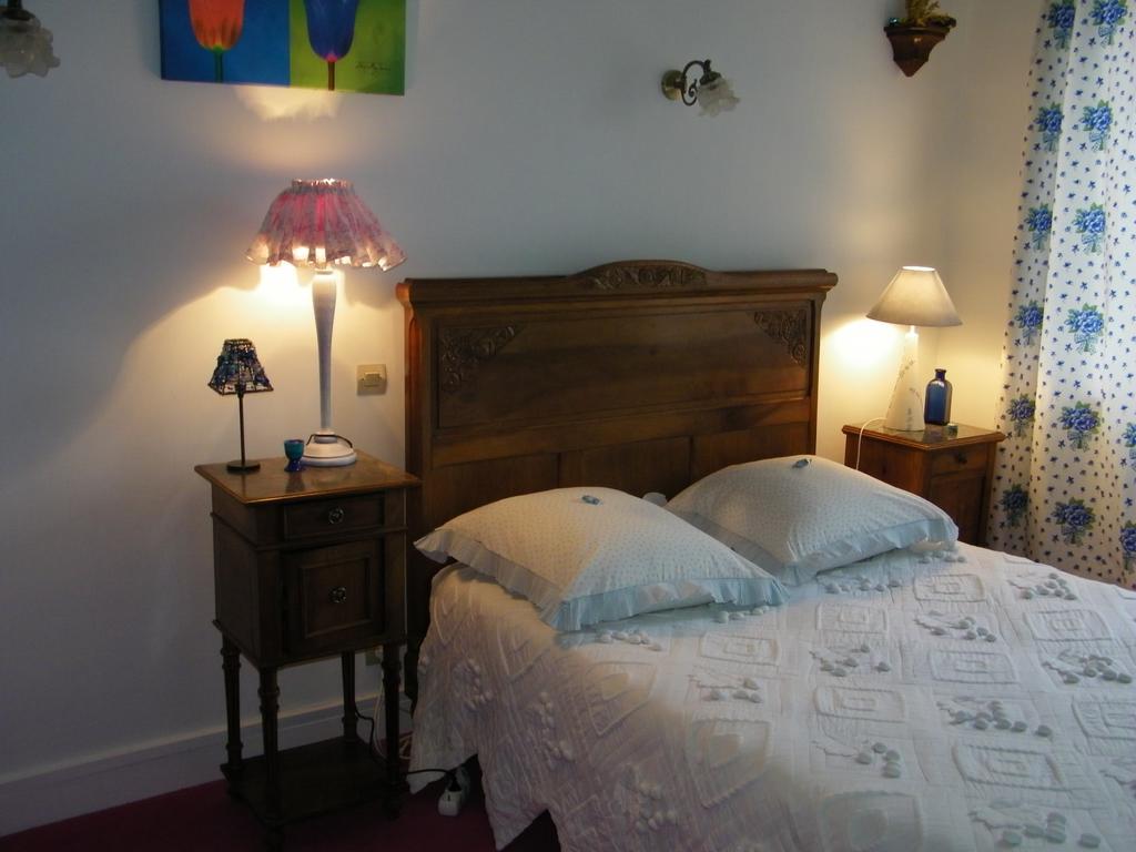 La Roseliere Otel Carentan Oda fotoğraf